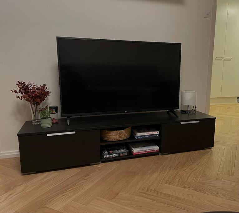 Ydinkeskusta Kaksio Saimaa Naekymillae, Ac, Wifi, Parveke Apartment *